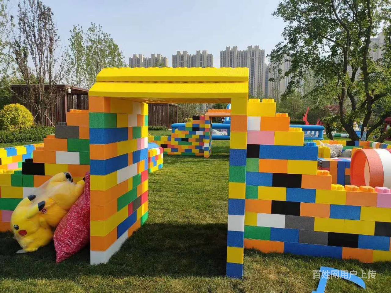 大型拼装积木王国乐园儿童玩具游乐设备