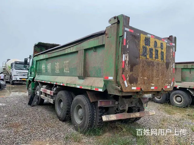 出售18年6.8米德龙自卸车 375马力 前四后八 - 图片 5