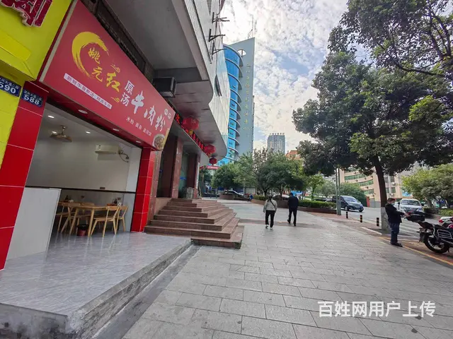 （达州铺源网）南外时代天成附近45㎡餐饮店转让（带夹层） - 图片 2