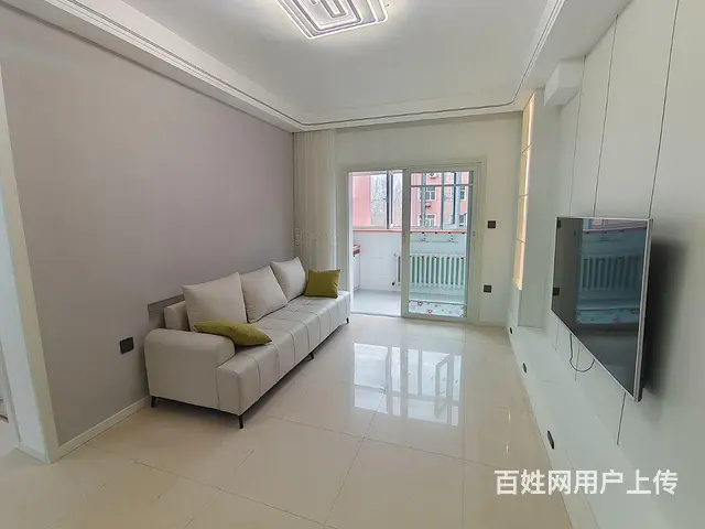 2楼 边屋 两室大客厅  户型好 拎包入住 - 图片 2
