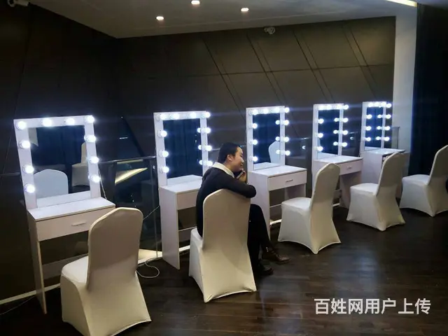 广州黑色龙门架出租，全身镜出租，化妆台出租 - 图片 4