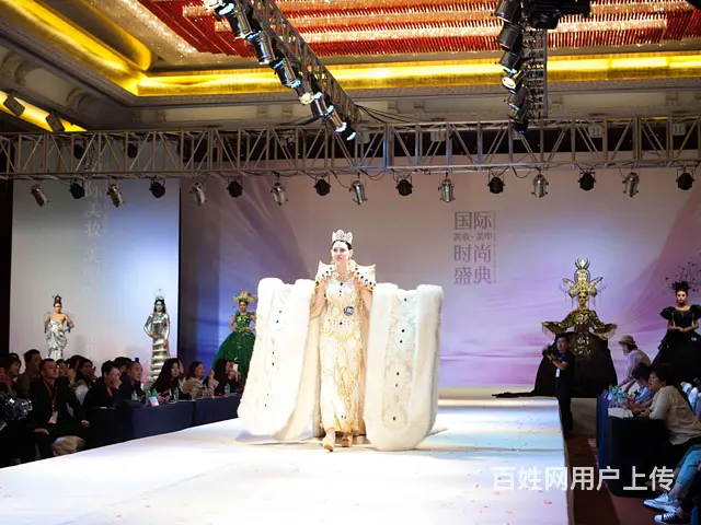 沈阳摄影培训学校爱玲专业顾问接待解答 - 图片 1