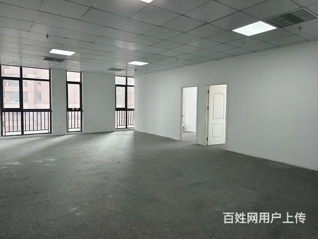 信阳市火车站南广场对面地王大厦精装修写字楼 - 图片 5