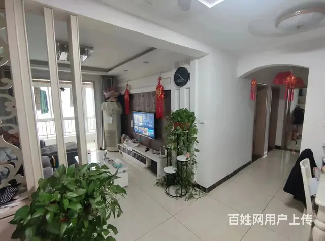天河北路  华融国际 3室 精装 户型好 - 图片 1