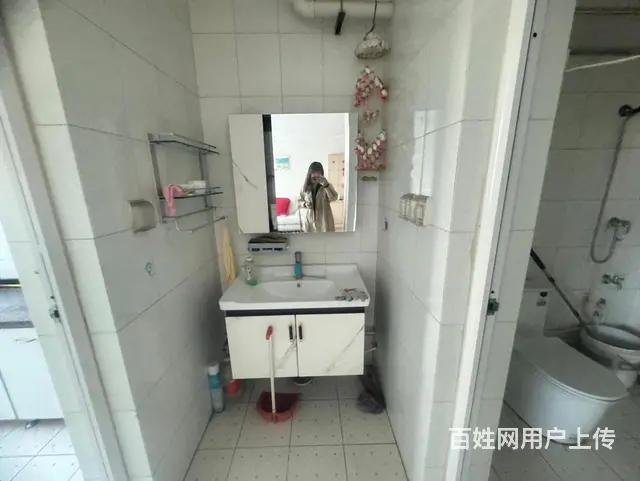樱桃园2楼81平，送地上储藏室，大产权 可贷款 - 图片 5