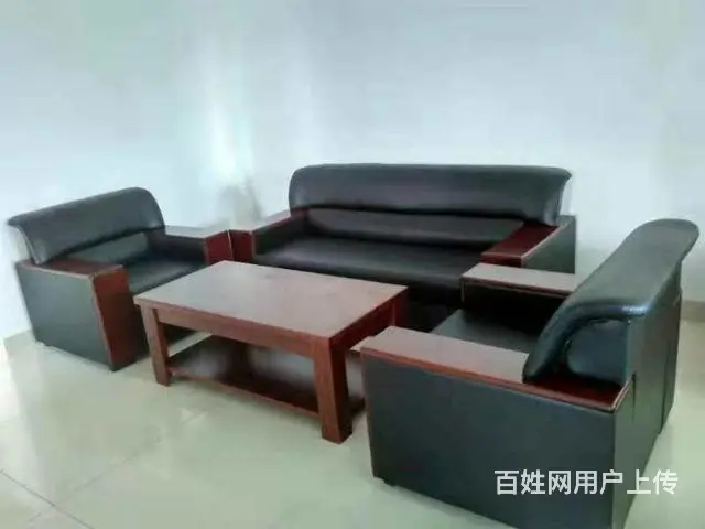 皮沙发1000元 优质款1200元 包送 - 图片 2