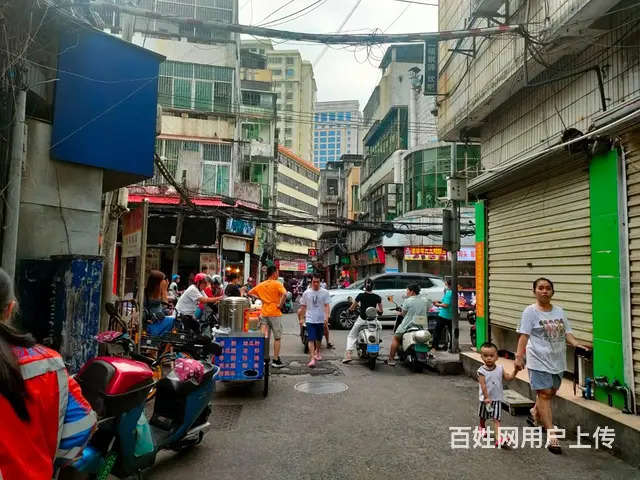 （51旺铺推荐）大英路15平旺铺出租 - 图片 1