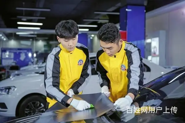 体验一下乌鲁木齐市万通技工学校校园 - 图片