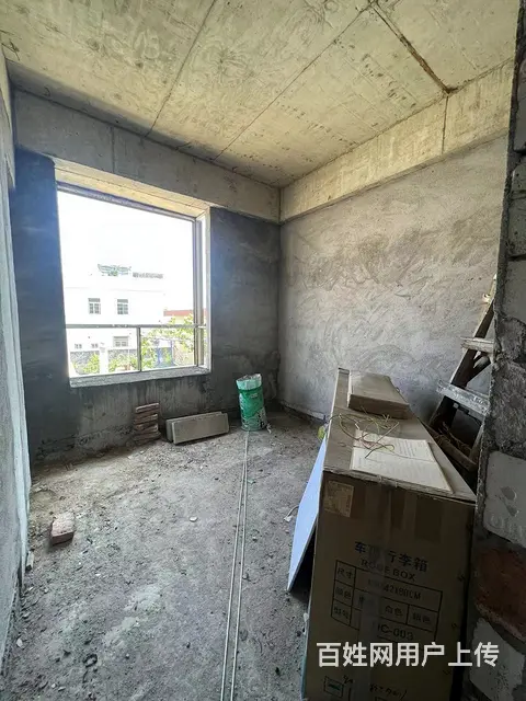 太和金箔天地旁29.8 普通住宅３房 毛坯房 - 图片 5