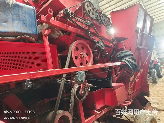 出售18年雷沃玉米收割机 - 图片 3