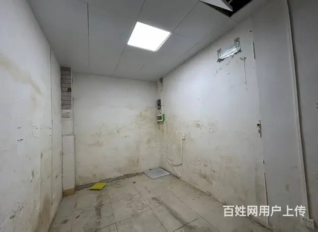 （51旺铺推荐）长流镇农贸市场旁32平空铺出租 - 图片 5