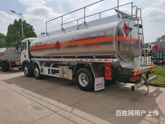 重汽豪沃32方前四后八运油车,龙擎350马力 - 图片 2