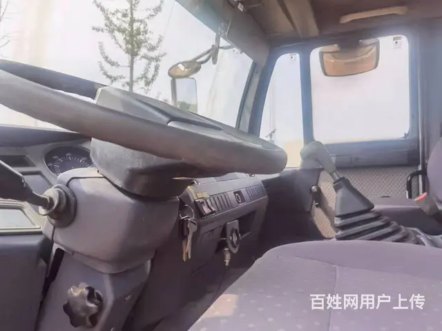枣庄出售14年原装库存15方洒水车 车况好 - 图片 4