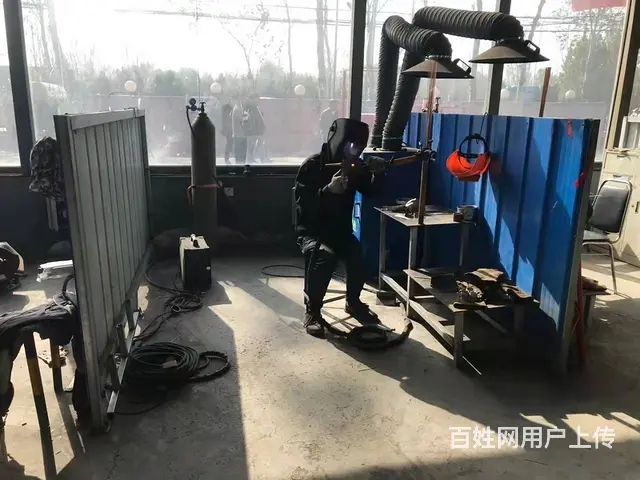 文登学电焊去哪里？威海焊培中心手把焊培训二保焊培训 - 图片 1
