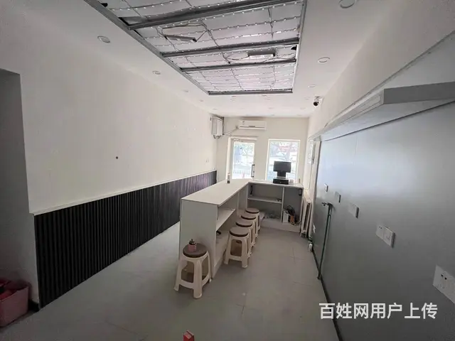 B个人一青年路路囗处临街饮品店对外转让 - 图片 4