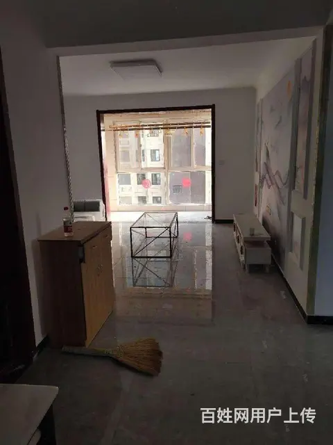 南湖御景电梯房两室精装修，家具家电齐全拎包即住看房方便。 - 图片 4