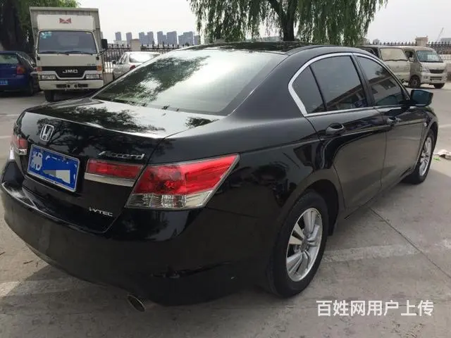雅阁八代。豪华车况，个人一手，支持按揭，物美价廉 - 图片 2