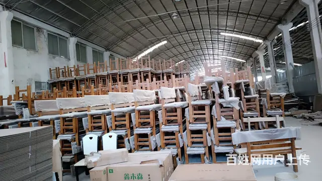 仓库到期，处理一批桌椅 - 图片 1