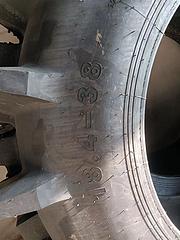 出售新泰山轮胎18.4-38高花，防眩胎