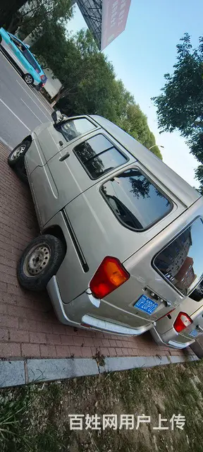 面包车 - 图片 3
