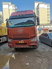 出售解放J6P前四后八载货车 350马力 国五