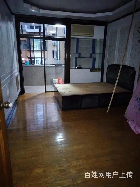 南洪街大刘凉皮附近四楼二室一厅1300 - 图片 2