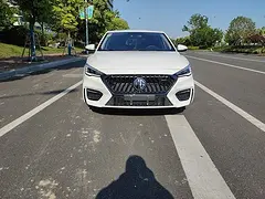 MG6 2020款 1.5T 双离合 领潮豪华版