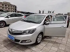 海马3 2010款 1.6 手动 GLX 运动版