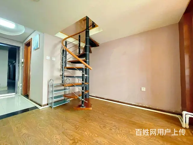 押一付一，无中介费，随时看房，精装 LOFT 临近沈阳站地铁 - 图片 3