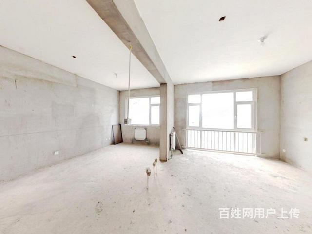 公务员小区！山之韵，小高两梯两户，南厅双南卧，中心位置的图片