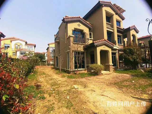 喜欢大院子的看过来！近200平独门独院，带超大露台！ - 图片 3