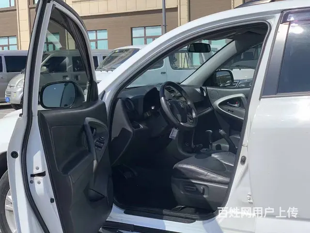 丰田RAV4 2012款 2.4 自动 豪华炫装版 - 图片 6