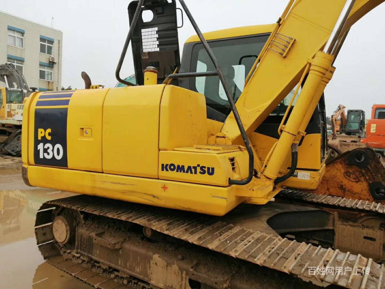 急售小松130-7二手挖掘机,整车原版原漆