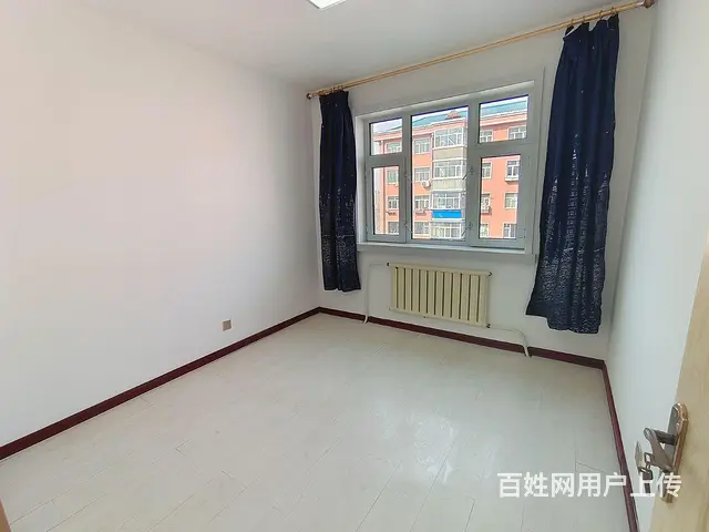 4楼 两室家装 楼下市场 公交站 公园 拎包入住 - 图片 9