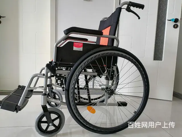 出售新轮椅 - 图片 1