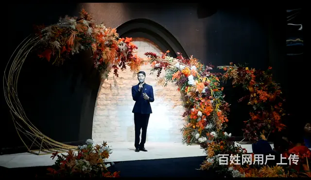 昆明结婚主持人价格表是多少？北市区工喜婚礼司仪预订 - 图片 1