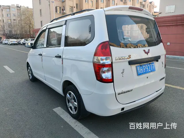 五菱 宏光 2014款 1.2 手动 标准型7-8座 - 图片 6