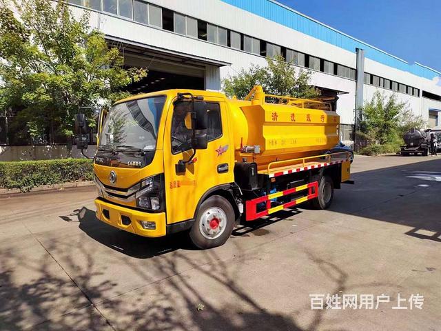 东风小多利卡6方清洗吸污车（蓝牌），可以疏通下水道的图片