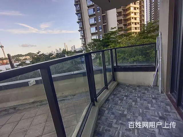 湾仔码头 华发峰景湾 精装家电齐全 非常干净 拎包入住 - 图片 8