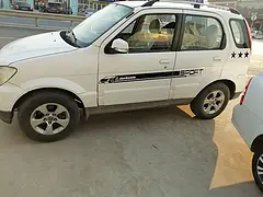众泰008 2010款 5008 1.3 无级 豪华版
