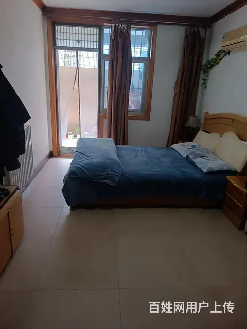 东风花园一楼带院 普通住宅 中等装修 - 图片 2