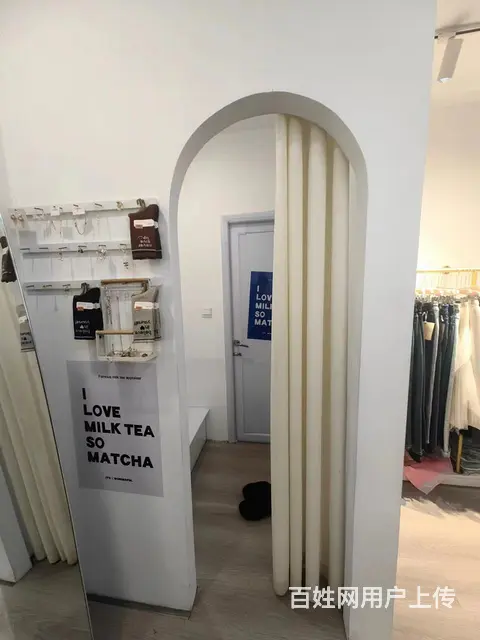 （极 致）大学旁精装修服装店！接手就可以营业不用重新投入 - 图片 11