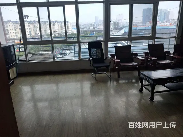 套间出租，有厨房卫生间阳台客厅洗衣房 - 图片 10