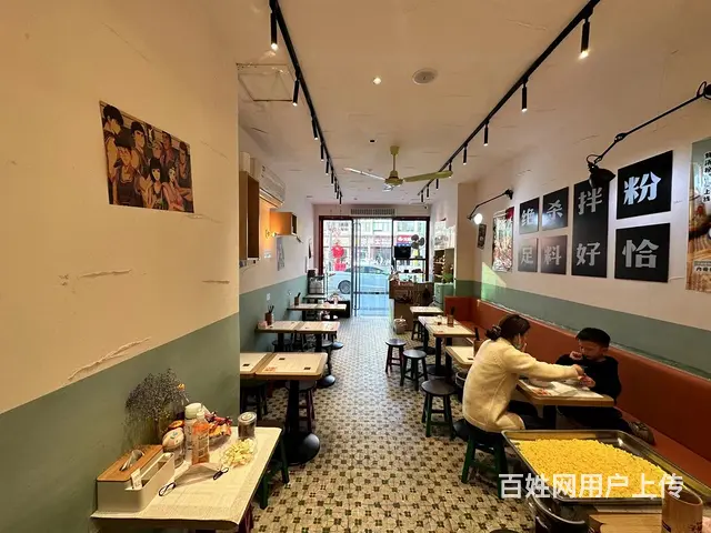 【搞定了！】（极 致）位于十字路口旁的餐饮店转让！适合任何行 - 图片 3