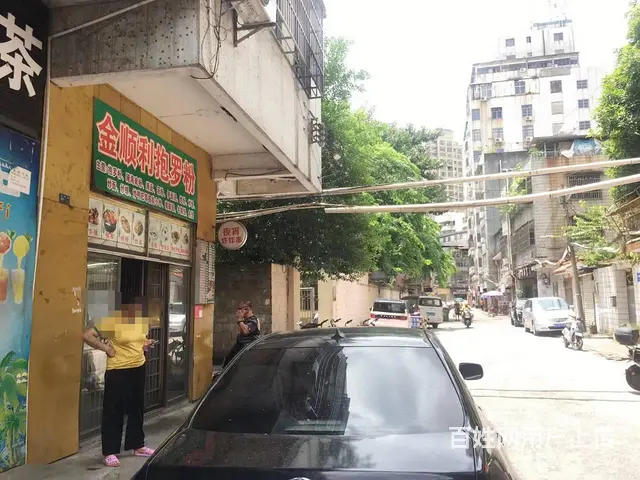 （51旺铺推荐）龙华大同二里45平抱罗粉老店空铺转让 - 图片 8