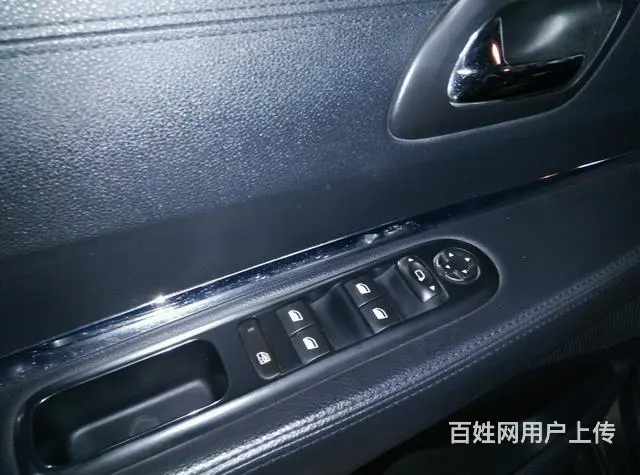 标致3008 2013款 2.0L 手动 前驱 潮 - 图片 4