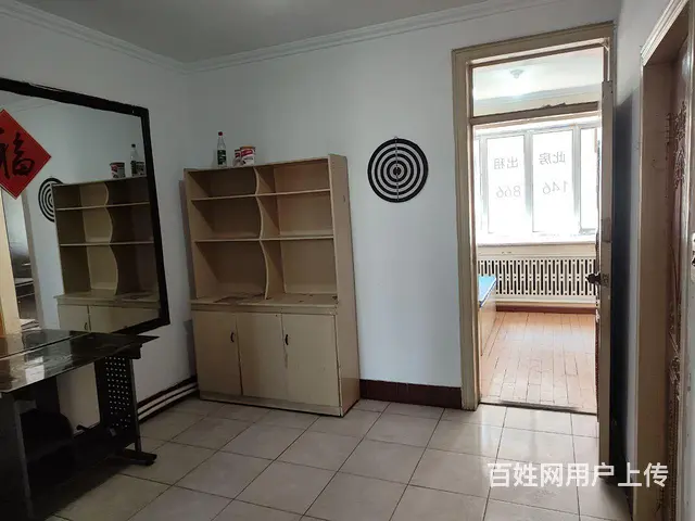 三中、兴山菜市场附近四楼出租 普通住宅1厅 简单装修 - 图片 2