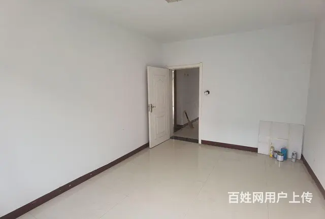 珠江转盘附近，珠江路临街商网出租62平，房东直租，无转让费用 - 图片 9