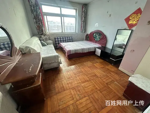 红星路5层50平两室一厅月租500年租4500 - 图片 1