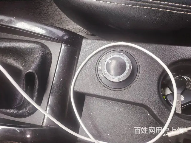陆风X8 2014款 X8探索版 2.5T 手动 四驱豪华型 - 图片 3